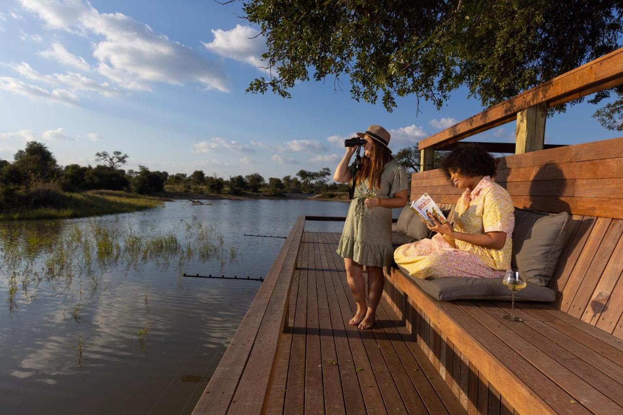 Simbavati Waterside Villa Klaserie Private Nature Reserve Bagian luar foto